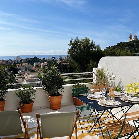 Charmant Studio-Terrasse Vue Mer Marseille Exterior photo